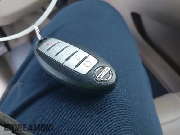 ✅ 2014 Nissan Pathfinder S • VIN: 5N1AR2MM3EC605084 • Лот: 43302983. Опубликован ранее на IAAI с пробегом 197 061 миль. Бесплатный доступ к архиву аукционных продаж из США и подробный отчёт об истории автомобиля на DreamBid. Изображение 11.