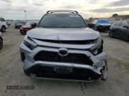 ✅ 2022 Toyota RAV4 Hybrid XSE • VIN: 4T3E6RFV1NU090113 • Лот: 91294395. Опубликован ранее на Copart с пробегом 208 275 миль. Бесплатный доступ к архиву аукционных продаж из США и подробный отчёт об истории автомобиля на DreamBid. Изображение 5.