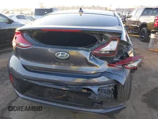 ✅ 2019 Hyundai Ioniq Blue • VIN: KMHC65LC5KU168724 • Lot: 41308318. Wystawiony na IAAI z przebiegiem 202 597 mil. Bezpłatny archiwum sprzedaży aukcyjnych z USA i szczegółowy raport historii pojazdu na DreamBid. Zdjęcie 6.