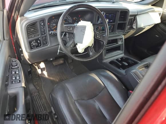 2006 Chevrolet Silverado 1500HD LT3 z VIN 1GCGK13U16F212926, wystawiony jako Copart lot #66844105 z przebiegiem 104 657 mil mil oraz Szkoda całkowita • Salvage title. Historia ofert i sprzedaży dostępna na DreamBid. Obrazek 8.