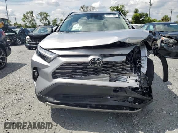 ✅ 2024 Toyota RAV4 Limited • VIN: 2T3Y1RFV0RC256611 • Лот: 64651035. Опубликован ранее на Copart с пробегом 11 491 миль. Бесплатный доступ к архиву аукционных продаж из США и подробный отчёт об истории автомобиля на DreamBid. Изображение 5.