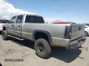 ✅ 2001 Chevrolet Silverado 2500HD • VIN: 1GCHK23161F128318 • Lot: 70668355. Wystawiony na Copart z przebiegiem Nie podano. Bezpłatny archiwum sprzedaży aukcyjnych z USA i szczegółowy raport historii pojazdu na DreamBid. Zdjęcie 2.