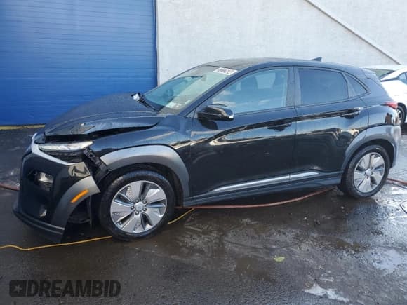✅ 2021 Hyundai Kona Ultimate • VIN: KM8K53AG0MU130037 • Лот: 37272634. Опубликован ранее на Copart с пробегом 48 874 миль. Бесплатный доступ к архиву аукционных продаж из США и подробный отчёт об истории автомобиля на DreamBid. Изображение 1.