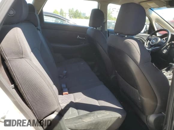 ✅ 2014 Kia Rondo LX • VIN: KNAHT8A30E7047543 • Lot: 60613534. Wystawiony na Copart z przebiegiem 168 705 mil. Bezpłatny archiwum sprzedaży aukcyjnych z USA i szczegółowy raport historii pojazdu na DreamBid. Zdjęcie 10.