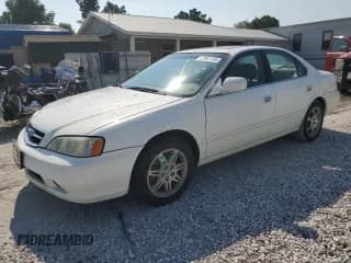 ✅ 1999 Acura TL • VIN: 19UUA5648XA005751 • Лот: 67961345. Опубликован ранее на Copart с пробегом 215 102 миль. Бесплатный доступ к архиву аукционных продаж из США и подробный отчёт об истории автомобиля на DreamBid. Изображение 1.