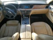 ✅ 2015 Hyundai Genesis 3.8L • VIN: KMHGN4JE3FU073846 • Lot: 74076104. Wystawiony na Copart z przebiegiem 144 475 mil. Bezpłatny archiwum sprzedaży aukcyjnych z USA i szczegółowy raport historii pojazdu na DreamBid. Zdjęcie 8.