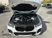 ✅ 2022 BMW X5 sDrive40i • VIN: 5UXCR4C05N9L76006 • Лот: 89864065. Опубликован ранее на Copart с пробегом 66 331 миль. Бесплатный доступ к архиву аукционных продаж из США и подробный отчёт об истории автомобиля на DreamBid. Изображение 7.