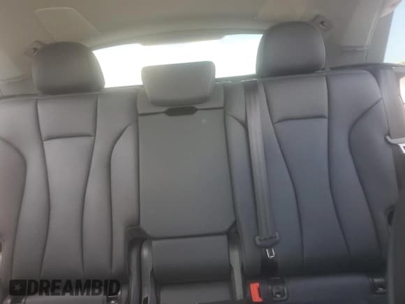 ✅ 2021 Audi Q8 Premium Plus • VIN: WA1EVAF1XMD033951 • Lot: 68271925. Listed on Copart with 95,213 mi. Free auction sales archive from the USA and detailed vehicle history report at DreamBid. Image 10.