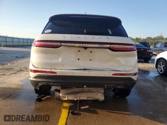 ✅ 2020 Lincoln Corsair Reserve • VIN: 5LMCJ2C98LUL11715 • Lot: 84272405. Wystawiony na Copart z przebiegiem 73 928 mil. Bezpłatny archiwum sprzedaży aukcyjnych z USA i szczegółowy raport historii pojazdu na DreamBid. Zdjęcie 6.