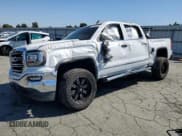 ✅ 2018 GMC Sierra 1500 SLT • VIN: 3GTU2NEJ6JG432860 • Лот: 82153505. Опубликован ранее на Copart с пробегом 96 981 миль. Бесплатный доступ к архиву аукционных продаж из США и подробный отчёт об истории автомобиля на DreamBid. Изображение 1.