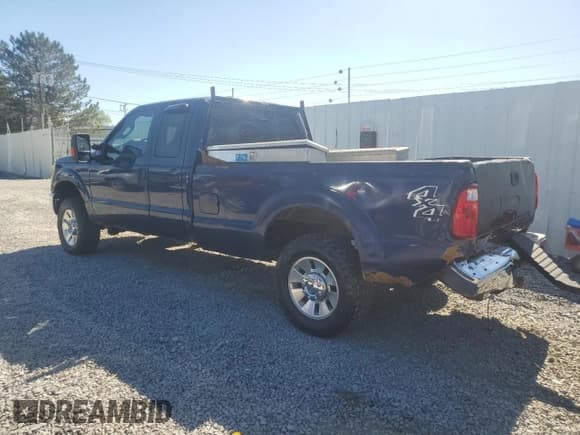 ✅ 2012 Ford F-250 XL • VIN: 1FT7X2B62CEB27489 • Lot: 81681575. Wystawiony na Copart z przebiegiem 228 735 mil. Bezpłatny archiwum sprzedaży aukcyjnych z USA i szczegółowy raport historii pojazdu na DreamBid. Zdjęcie 2.