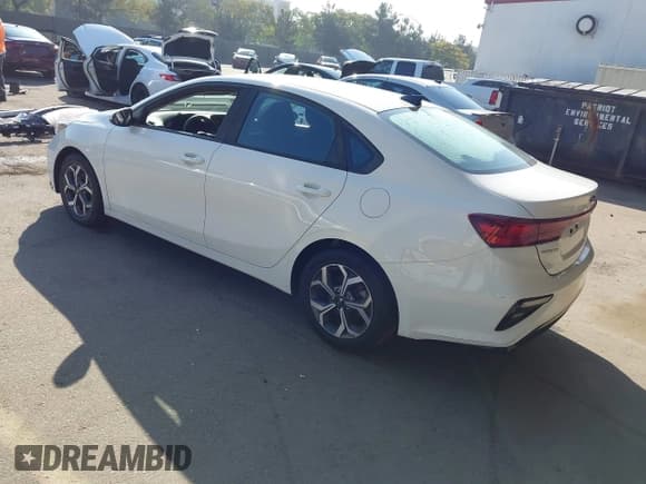 ✅ 2019 Kia Forte LXS • VIN: 3KPF24ADXKE067051 • Lot: 43535429. Listed on IAAI with 34,656 mi. Free auction sales archive from the USA and detailed vehicle history report at DreamBid. Image 3.