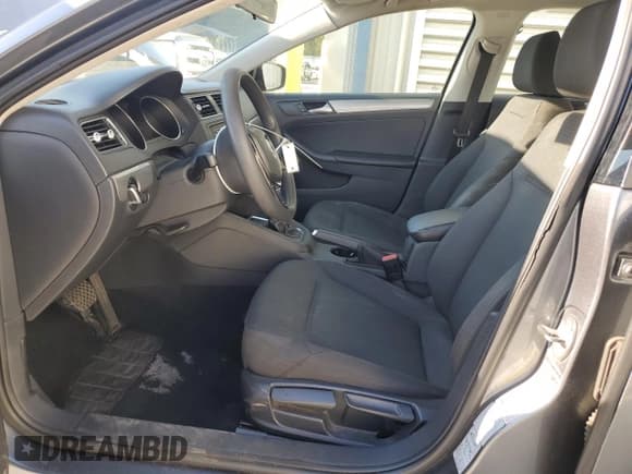 ✅ 2015 Volkswagen Jetta SE • VIN: 3VWD17AJ7FM269999 • Lot: 57522855. Listed on Copart with 131,259 mi. Free auction sales archive from the USA and detailed vehicle history report at DreamBid. Image 7.