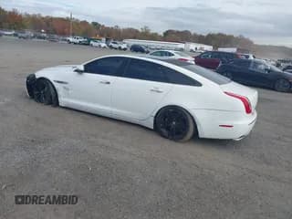 ✅ 2012 Jaguar XJ XJL • VIN: SAJWA2GB9CLV38646 • Lot: 43572066. Wystawiony na IAAI z przebiegiem 92 605 mil. Bezpłatny archiwum sprzedaży aukcyjnych z USA i szczegółowy raport historii pojazdu na DreamBid. Zdjęcie 3.