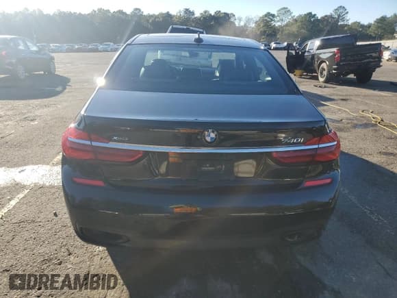✅ 2019 BMW 7 Series 740i xDrive • VIN: WBA7E4C53KGV71021 • Lot: 92045845. Listed on Copart with 118,607 mi. Free auction sales archive from the USA and detailed vehicle history report at DreamBid. Image 6.