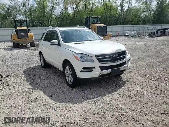 ✅ 2013 Mercedes-Benz M 350 • VIN: 4JGDA5HB7DA157330 • Лот: 56598045. Опубликован ранее на Copart с пробегом 124 265 миль. Бесплатный доступ к архиву аукционных продаж из США и подробный отчёт об истории автомобиля на DreamBid. Изображение 14.