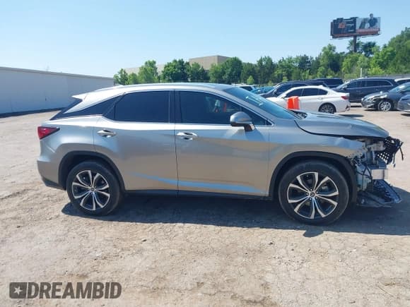 ✅ 2022 Lexus RX 350 • VIN: 2T2HZMAAXNC259448 • Lot: 42428588. Listed on IAAI with 42,745 mi. Free auction sales archive from the USA and detailed vehicle history report at DreamBid. Image 13.