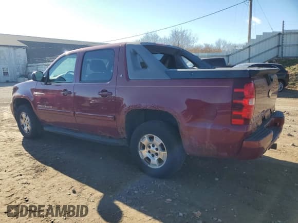 ✅ 2007 Chevrolet Avalanche LTZ • VIN: 3GNEK12367G112019 • Лот: 92904425. Опубликован ранее на Copart с пробегом 210 600 миль. Бесплатный доступ к архиву аукционных продаж из США и подробный отчёт об истории автомобиля на DreamBid. Изображение 2.