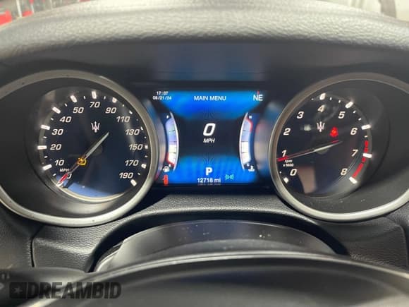 ✅ 2017 Maserati Ghibli • VIN: ZAM57XSA9H1206127 • Lot: 52832495. Wystawiony na Copart z przebiegiem 12 718 mil. Bezpłatny archiwum sprzedaży aukcyjnych z USA i szczegółowy raport historii pojazdu na DreamBid. Zdjęcie 8.