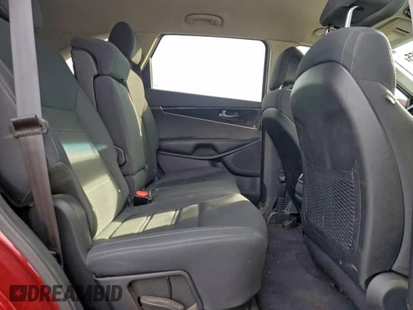 ✅ 2016 Kia Sorento LX • VIN: 5XYPGDA37GG146586 • Lot: 93884555. Listed on Copart with 193,540 mi. Free auction sales archive from the USA and detailed vehicle history report at DreamBid. Image 11.