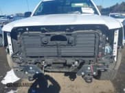 ✅ 2018 GMC Sierra 1500 SLT • VIN: 1GTV2NEC5JZ108868 • Lot: 41282062. Wystawiony na IAAI z przebiegiem 165 793 mil. Bezpłatny archiwum sprzedaży aukcyjnych z USA i szczegółowy raport historii pojazdu na DreamBid. Zdjęcie 6.