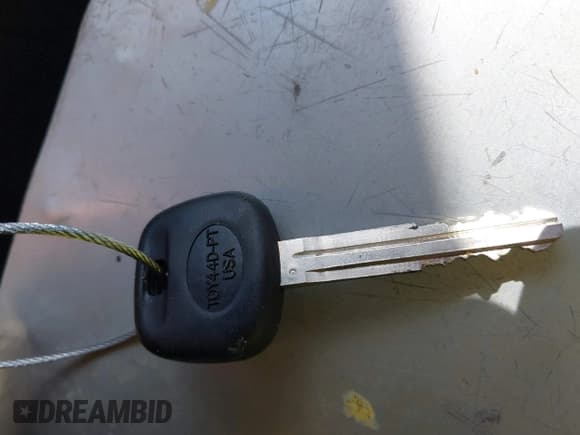 ✅ 2010 Toyota Corolla LE • VIN: 1NXBU4EE1AZ272877 • Lot: 43455603. Listed on IAAI with 222,561 mi. Free auction sales archive from the USA and detailed vehicle history report at DreamBid. Image 11.