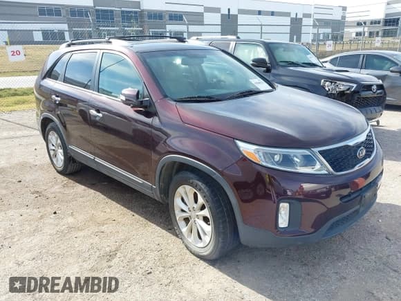 ✅ 2014 Kia Sorento EX • VIN: 5XYKU4A73EG497370 • Lot: 43840533. Listed on IAAI with 90,038 mi. Free auction sales archive from the USA and detailed vehicle history report at DreamBid. Image 1.