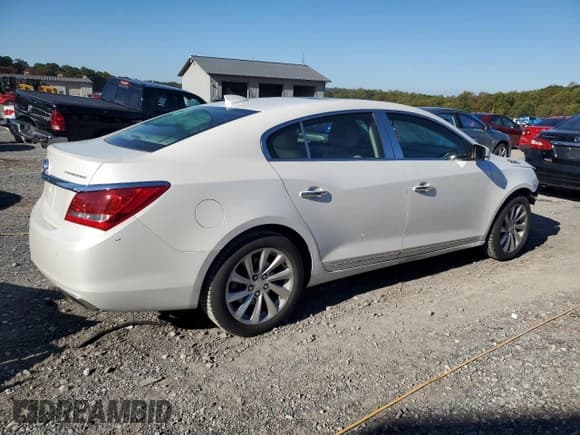 ✅ 2016 Buick LaCrosse Leather • VIN: 1G4GB5G36GF168699 • Lot: 85749265. Listed on Copart with 98,668 mi. Free auction sales archive from the USA and detailed vehicle history report at DreamBid. Image 3.