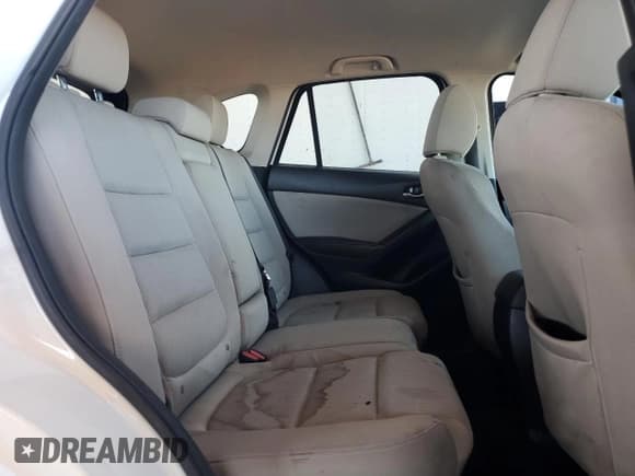 ✅ 2016 Mazda CX-5 Touring • VIN: JM3KE2CY5G0887698 • Lot: 86339385. Wystawiony na Copart z przebiegiem 170 390 mil. Bezpłatny archiwum sprzedaży aukcyjnych z USA i szczegółowy raport historii pojazdu na DreamBid. Zdjęcie 11.