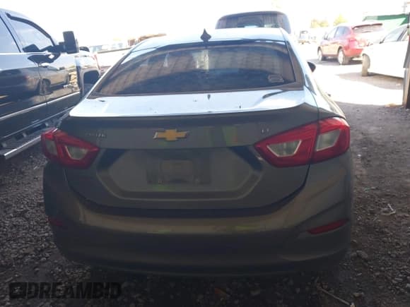 ✅ 2017 Chevrolet Cruze LT • VIN: 1G1BE5SM6H7156286 • Лот: 43314131. Опубликован ранее на IAAI с пробегом 162 186 миль. Бесплатный доступ к архиву аукционных продаж из США и подробный отчёт об истории автомобиля на DreamBid. Изображение 16.