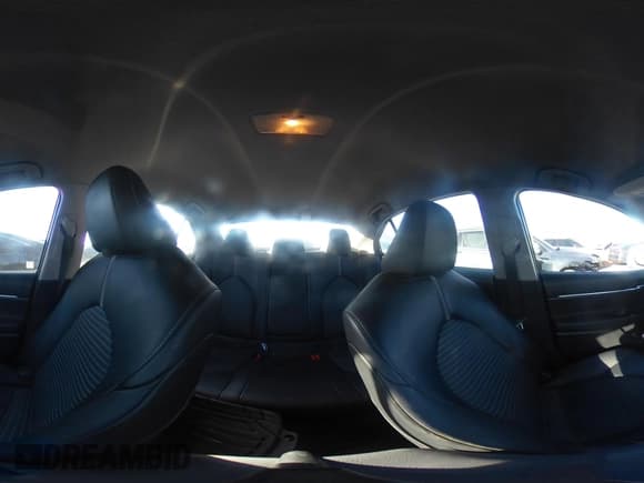 ✅ 2022 Toyota Camry SE • VIN: 4T1G11BKXNU069791 • Lot: 43688202. Wystawiony na IAAI z przebiegiem 61 083 mil. Bezpłatny archiwum sprzedaży aukcyjnych z USA i szczegółowy raport historii pojazdu na DreamBid. Zdjęcie 18.