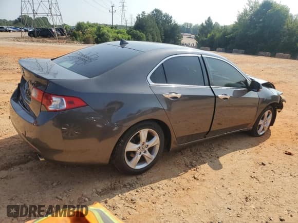 ✅ 2010 Acura TSX • VIN: JH4CU2F68AC027454 • Лот: 59365895. Опубликован ранее на Copart с пробегом 189 228 миль. Бесплатный доступ к архиву аукционных продаж из США и подробный отчёт об истории автомобиля на DreamBid. Изображение 3.