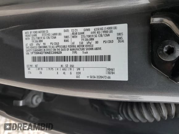 ✅ 2022 Ford F-450 XL • VIN: 1FT8W4DT8NEC09929 • Lot: 46081755. Wystawiony na Copart z przebiegiem 32 915 mil. Bezpłatny archiwum sprzedaży aukcyjnych z USA i szczegółowy raport historii pojazdu na DreamBid. Zdjęcie 14.