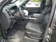 ✅ 2024 Ram 3500 Laramie • VIN: 3C63RRJL4RG112638 • Лот: 67361424. Опубликован ранее на Copart с пробегом 18 208 миль. Бесплатный доступ к архиву аукционных продаж из США и подробный отчёт об истории автомобиля на DreamBid. Изображение 7.