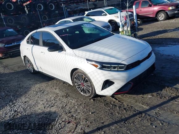 ✅ 2024 Kia Forte GT • VIN: 3KPF44AC4RE729587 • Lot: 43397109. Listed on IAAI with 14,709 mi. Free auction sales archive from the USA and detailed vehicle history report at DreamBid. Image 1.