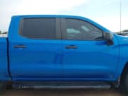 ✅ 2023 Chevrolet Silverado 1500 Custom • VIN: 1GCPABEK4PZ110427 • Lot: 42484579. Wystawiony na IAAI z przebiegiem 35 632 mil. Bezpłatny archiwum sprzedaży aukcyjnych z USA i szczegółowy raport historii pojazdu na DreamBid. Zdjęcie 13.