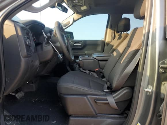 ✅ 2020 Chevrolet Silverado 1500 Custom • VIN: 3GCPWBEK9LG426370 • Lot: 85724404. Wystawiony na Copart z przebiegiem 62 638 mil. Bezpłatny archiwum sprzedaży aukcyjnych z USA i szczegółowy raport historii pojazdu na DreamBid. Zdjęcie 7.