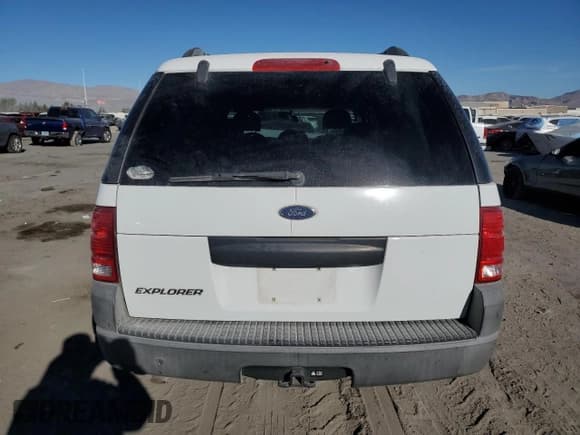✅ 2003 Ford Explorer XLS • VIN: 1FMZU62K93ZA77443 • Lot: 86638204. Listed on Copart with 217,151 mi. Free auction sales archive from the USA and detailed vehicle history report at DreamBid. Image 6.