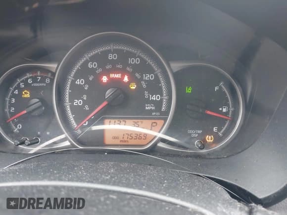 ✅ 2017 Toyota Yaris L • VIN: VNKKTUD3XHA076446 • Lot: 43814978. Listed on IAAI with 175,369 mi. Free auction sales archive from the USA and detailed vehicle history report at DreamBid. Image 15.