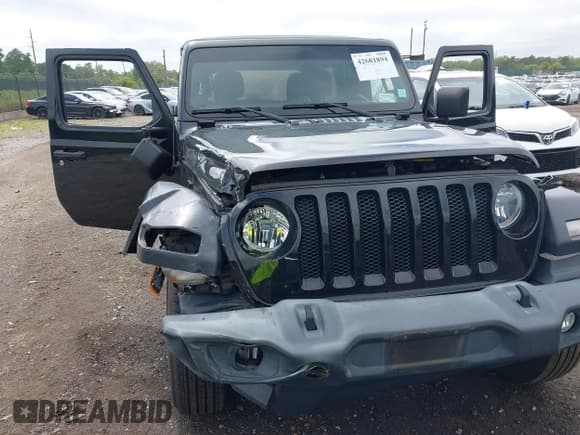 ✅ 2019 Jeep Wrangler Unlimited Sport S • VIN: 1C4HJXDG0KW579362 • Lot: 42681894. Listed on IAAI with 51,622 mi. Free auction sales archive from the USA and detailed vehicle history report at DreamBid. Image 6.