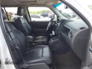 ✅ 2017 Jeep Patriot Latitude • VIN: 1C4NJRFB7HD205626 • Lot: 43027198. Listed on IAAI with 128,844 mi. Free auction sales archive from the USA and detailed vehicle history report at DreamBid. Image 5.