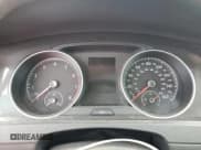 ✅ 2019 Volkswagen Golf S • VIN: 3VWM17AU2KM507777 • Lot: 71559775. Wystawiony na Copart z przebiegiem Nie podano. Bezpłatny archiwum sprzedaży aukcyjnych z USA i szczegółowy raport historii pojazdu na DreamBid. Zdjęcie 9.