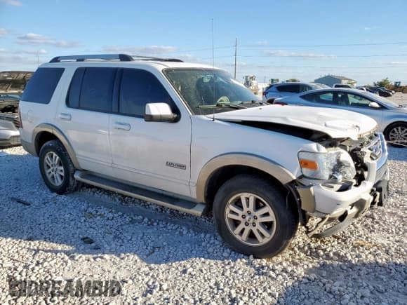 ✅ 2006 Ford Explorer Eddie Bauer • VIN: 1FMEU74886UB49806 • Лот: 92658455. Опубликован ранее на Copart с пробегом 104 227 миль. Бесплатный доступ к архиву аукционных продаж из США и подробный отчёт об истории автомобиля на DreamBid. Изображение 4.