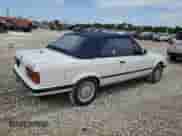 1992 BMW 3 Series z VIN WBABB2317NEC29787, wystawiony jako Copart lot #74238544 z przebiegiem 159 697 mil mil oraz Czysty tytuł • Clean title. Historia ofert i sprzedaży dostępna na DreamBid. Obrazek 3.