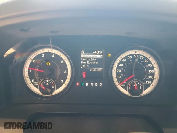 ✅ 2014 Ram 1500 Big Horn • VIN: 1C6RR7LT0ES193765 • Lot: 90058135. Wystawiony na Copart z przebiegiem 86 493 mil. Bezpłatny archiwum sprzedaży aukcyjnych z USA i szczegółowy raport historii pojazdu na DreamBid. Zdjęcie 9.