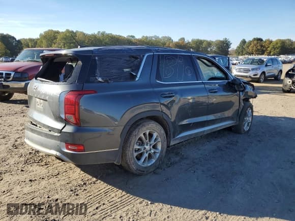 ✅ 2022 Hyundai Palisade SE • VIN: KM8R14HE3NU485385 • Лот: 90428665. Опубликован ранее на Copart с пробегом 86 366 миль. Бесплатный доступ к архиву аукционных продаж из США и подробный отчёт об истории автомобиля на DreamBid. Изображение 3.
