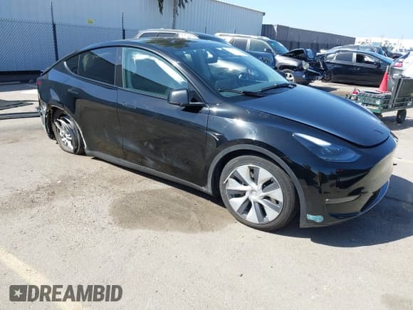 ✅ 2024 Tesla Model Y Long Range • VIN: 7SAYGDEE0RF078242 • Lot: 41808826. Wystawiony na IAAI z przebiegiem 59 581 mil. Bezpłatny archiwum sprzedaży aukcyjnych z USA i szczegółowy raport historii pojazdu na DreamBid. Zdjęcie 1.