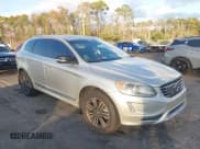 ✅ 2017 Volvo XC60 Dynamic • VIN: YV440MDR1H2120565 • Lot: 43677266. Wystawiony na IAAI z przebiegiem 132 140 mil. Bezpłatny archiwum sprzedaży aukcyjnych z USA i szczegółowy raport historii pojazdu na DreamBid. Zdjęcie 1.