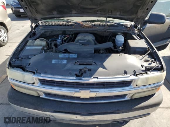 ✅ 2005 Chevrolet Suburban Z71 • VIN: 3GNFK16Z35G260337 • Лот: 69217274. Опубликован ранее на Copart с пробегом 331 546 миль. Бесплатный доступ к архиву аукционных продаж из США и подробный отчёт об истории автомобиля на DreamBid. Изображение 12.