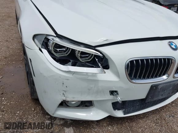 ✅ 2014 BMW 5 Series 535i • VIN: WBA5B1C51ED481211 • Lot: 42649588. Listed on IAAI with 97,920 mi. Free auction sales archive from the USA and detailed vehicle history report at DreamBid. Image 6.